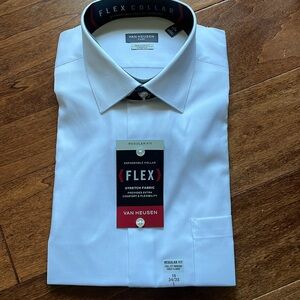 Van Heusen Men’s Dress Shirt